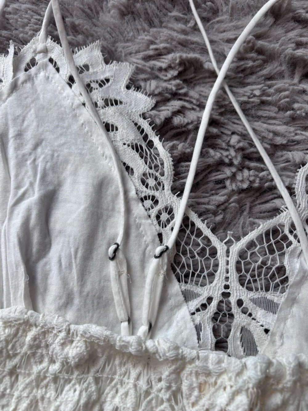 Lace Crochet Peplum Cami Top - White size Large - Picture 8 of 8